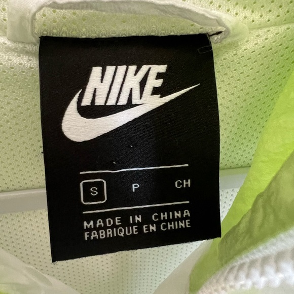 Nike windbreaker / rain jacket - Picture 4 of 4